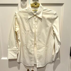 Brooks Brothers women’s fitted blouse